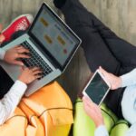 HSNIME vs. Traditional Blogging Platforms: What Sets It Apart?